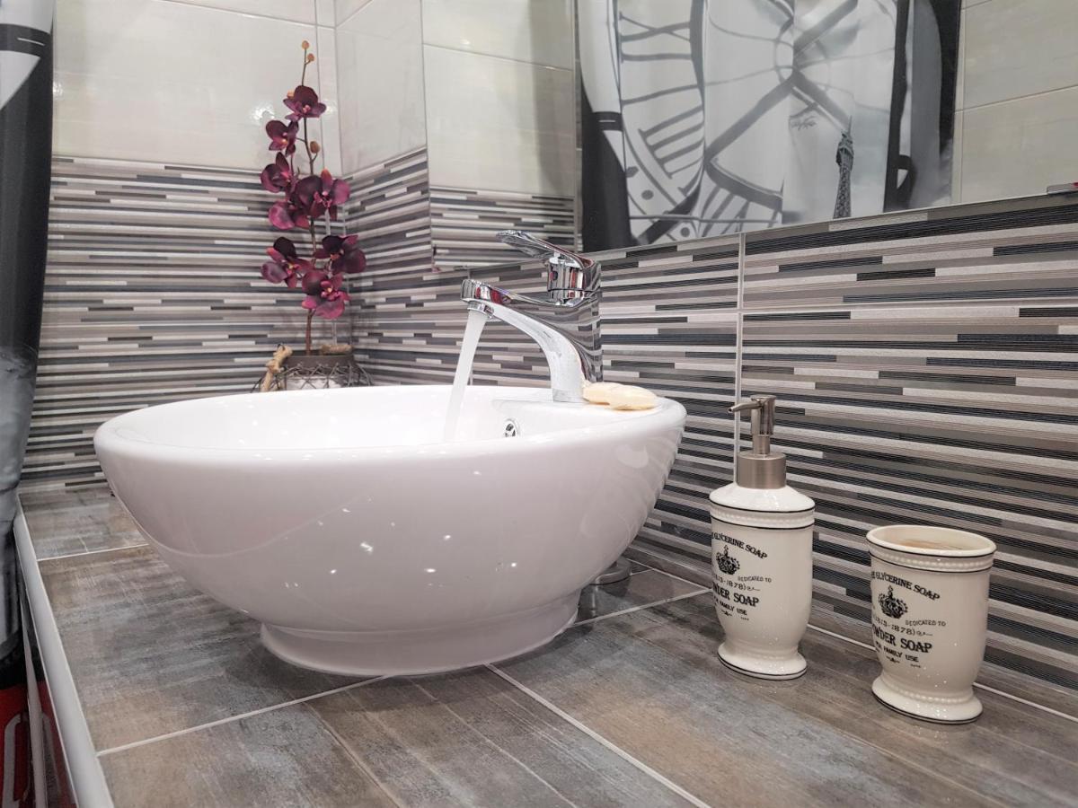 Betty'S Central Suite Aleksandropolis Zewnętrze zdjęcie